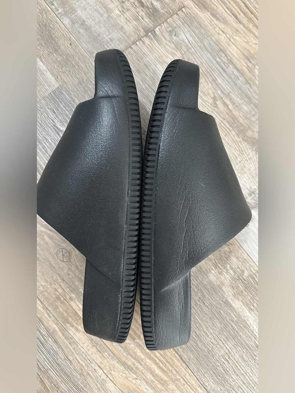 Nike slides - Picture 4 of 5
